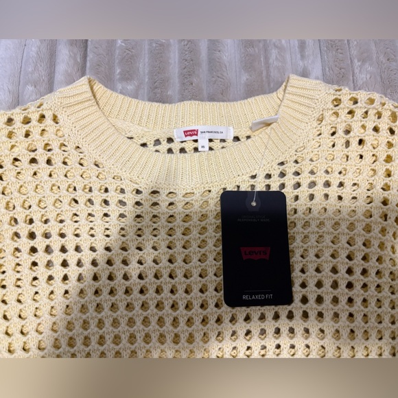 Levi's Women's Yellow Knit Sweater - Picture 2 of 3